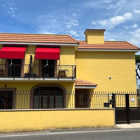 פיומיצ'ינו Guest House Le Vagabonde מראה חיצוני תמונה