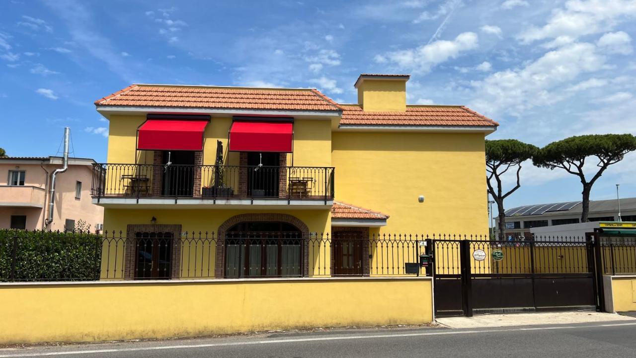 פיומיצ'ינו Guest House Le Vagabonde מראה חיצוני תמונה