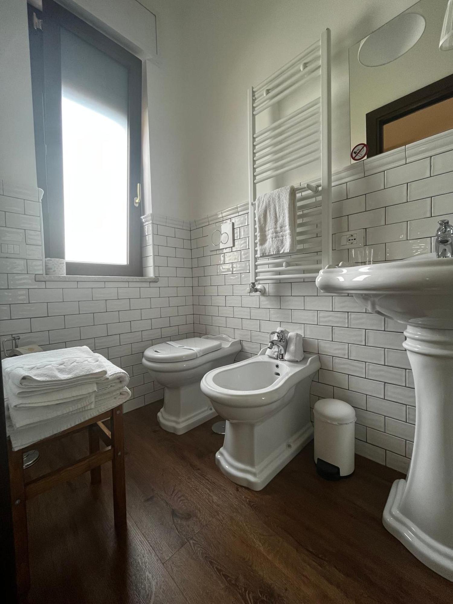 פיומיצ'ינו Guest House Le Vagabonde מראה חיצוני תמונה